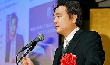 Director Masaru Tomita was awarded the 68th Kahoku Cultural Award 